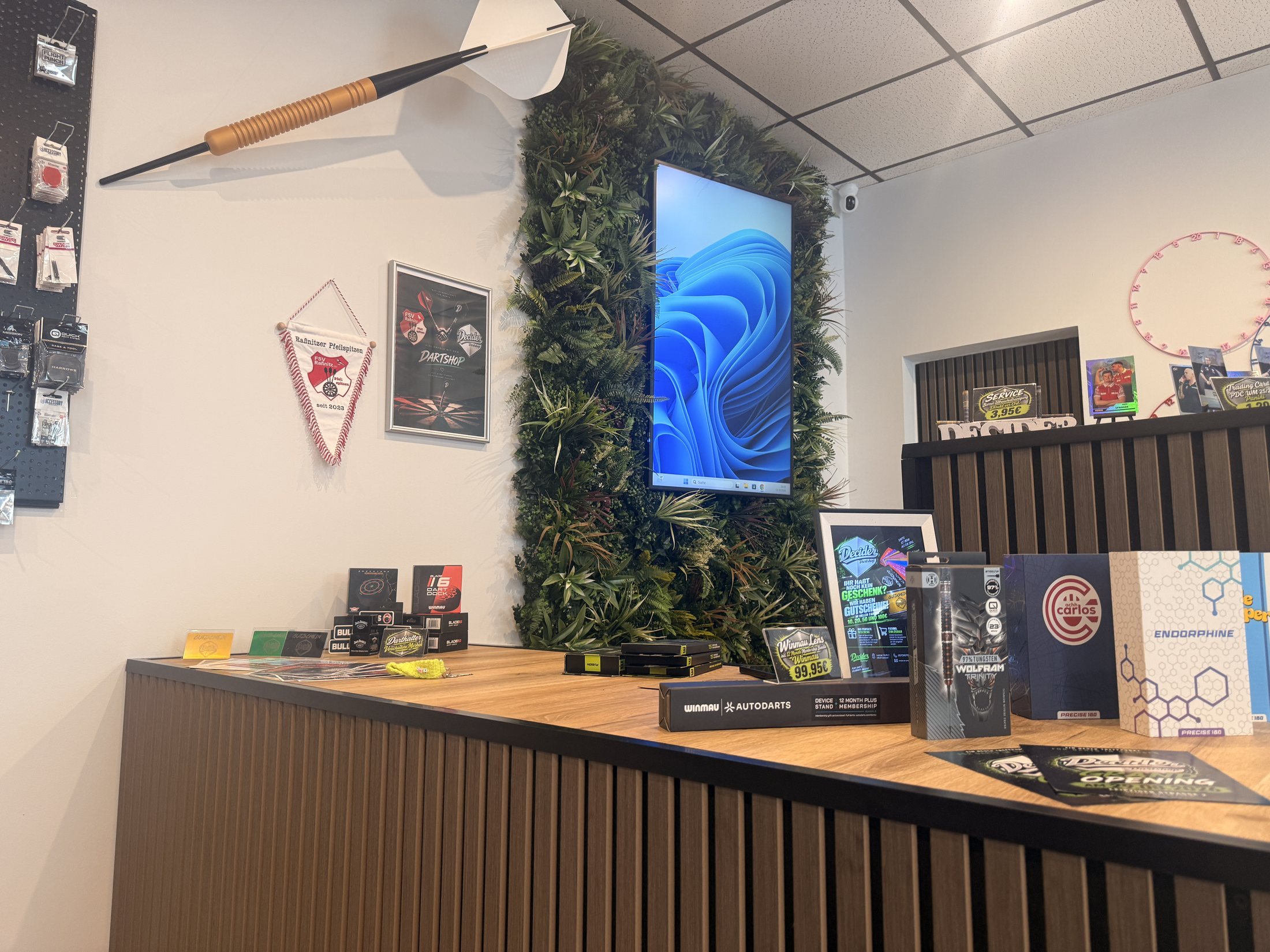 Beratungstresen im Decider Dartshop